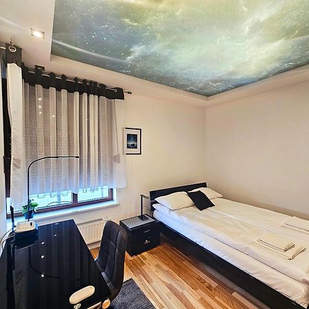 Piernikowy Apartament 52 By Rentoom ทอรูน ภายนอก รูปภาพ